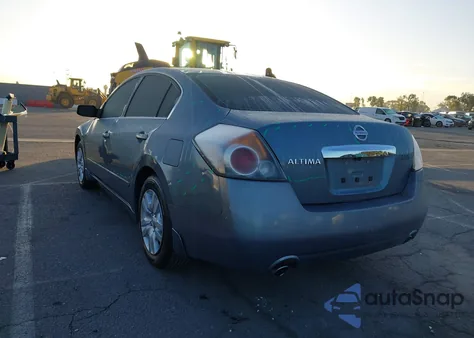 2010 Nissan Altima 2.5 S из США, поврежденный, VIN 1N4AL2AP4AN445189